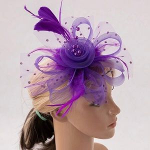 Derby hair piece